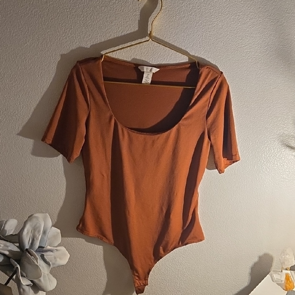 H&M Rust Scoop Neck Bodysuit